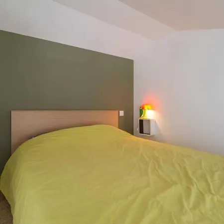 Lejlighed Quiet Loft In The City Center W/ Balcony *